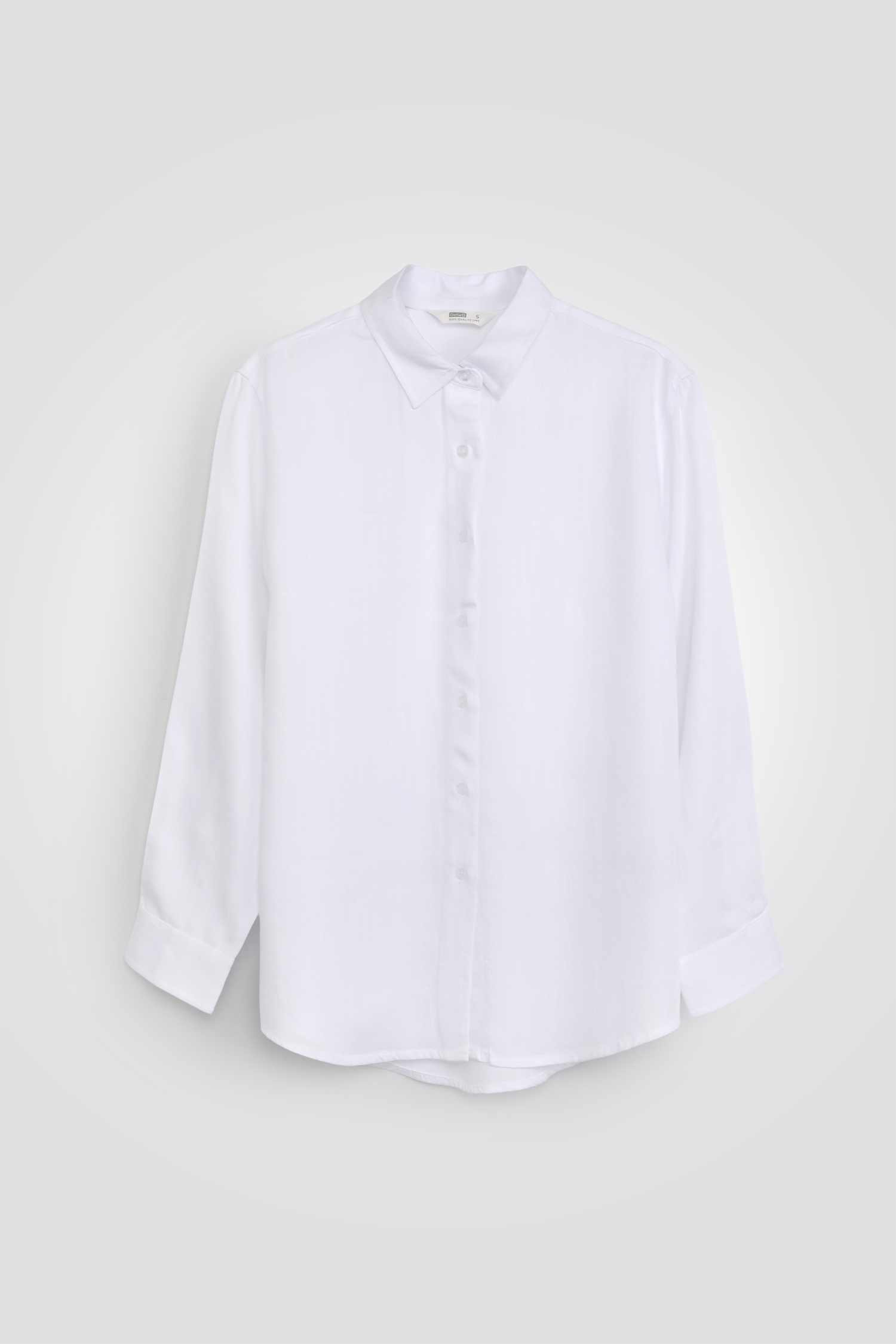 חולצה ארוכה מכופתרת בצבע לבן