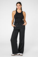 גופיה עם גוזיה מובנית