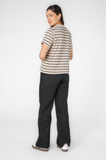 חולצה קצרה צווארון עגול