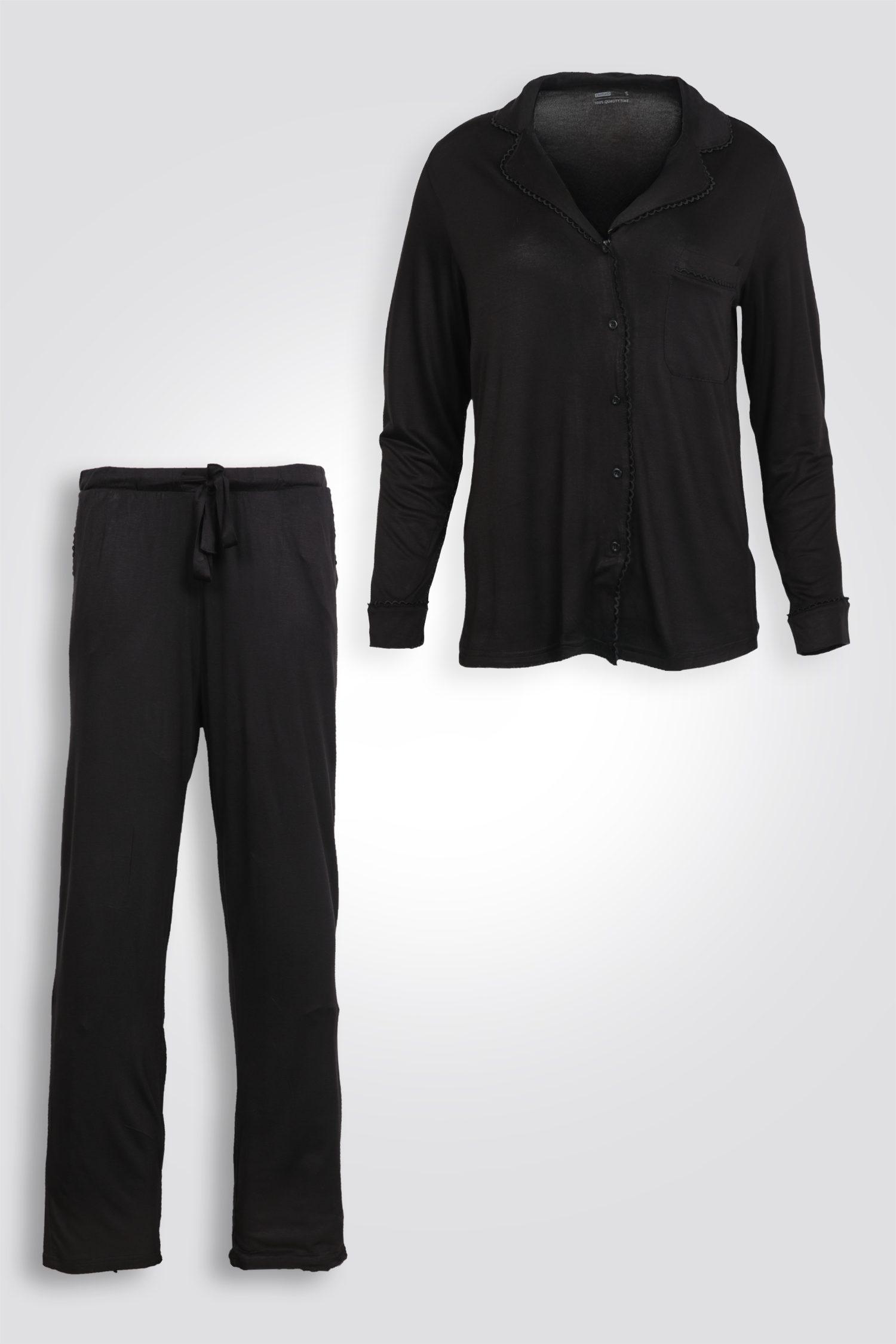 סט פיג’מה מכופתרת לנשים