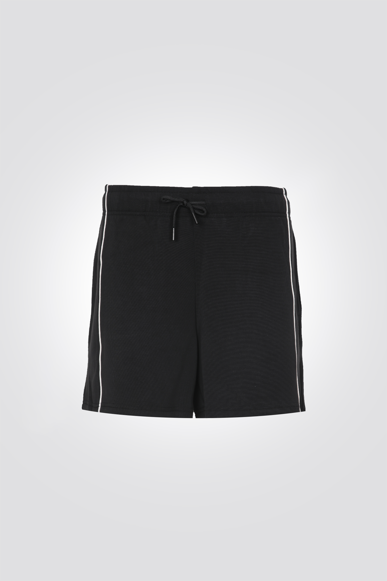 מכנסיים קצרים לנשים