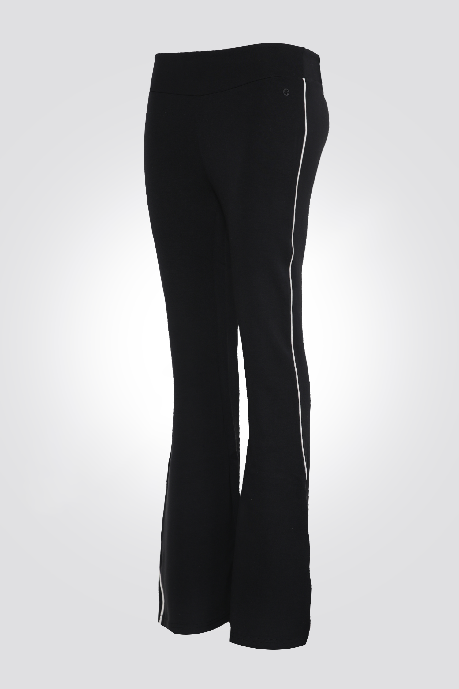 מכנסי טייץ מתרחבים | דלתא