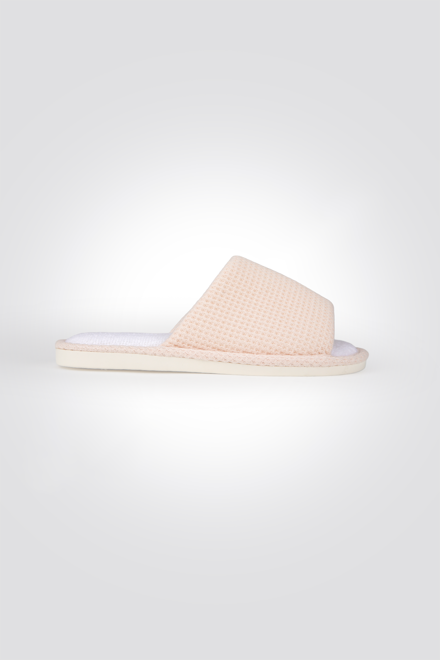 כפכפי בית עם טקסטורת וופל