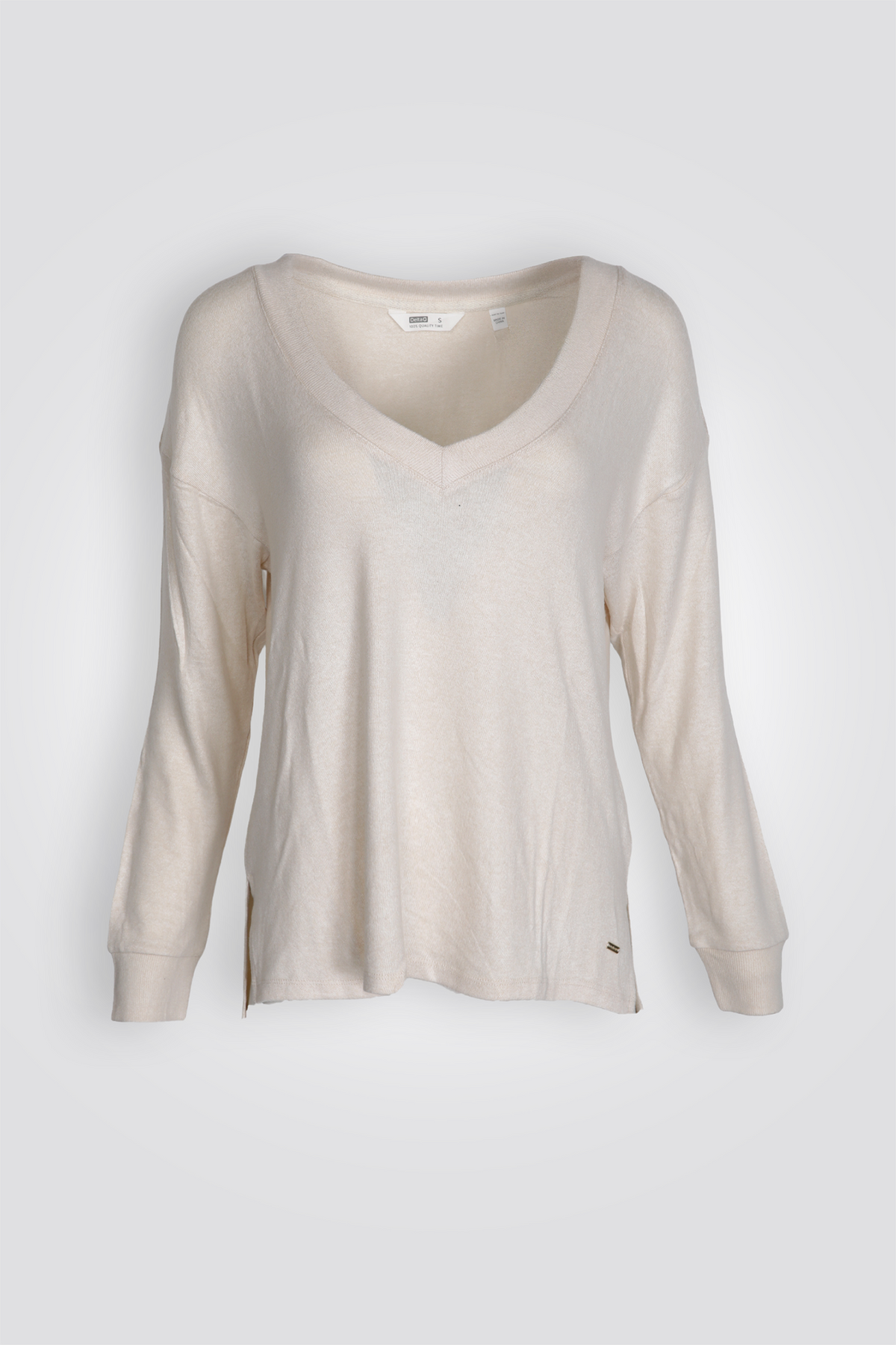 סט פיג'מה צווארון וי | דלתא