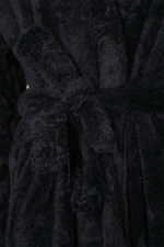 חלוק עם קפוצ'ון | דלתא