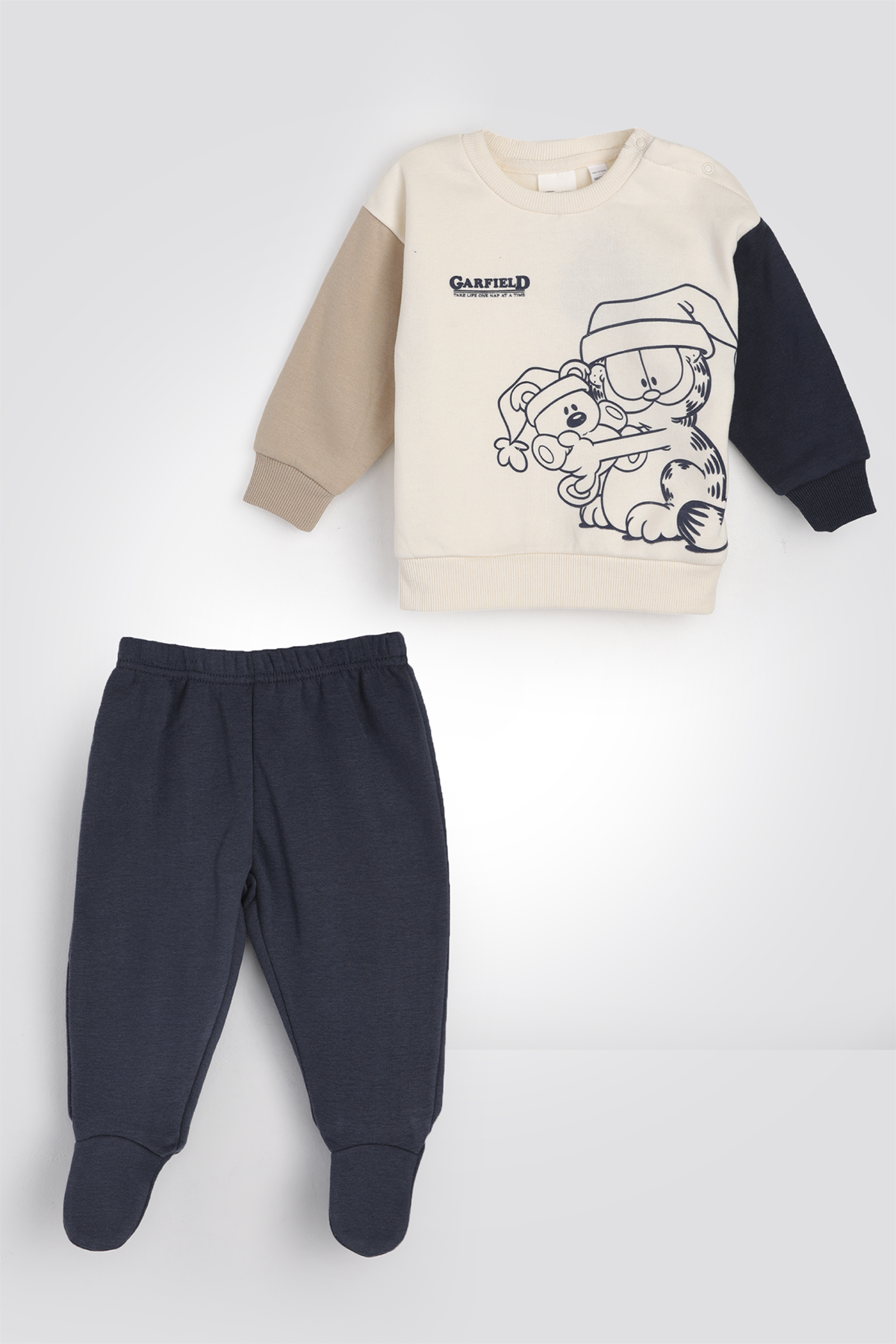 סט פיג'מה פוטר גארפילד | דלתא 