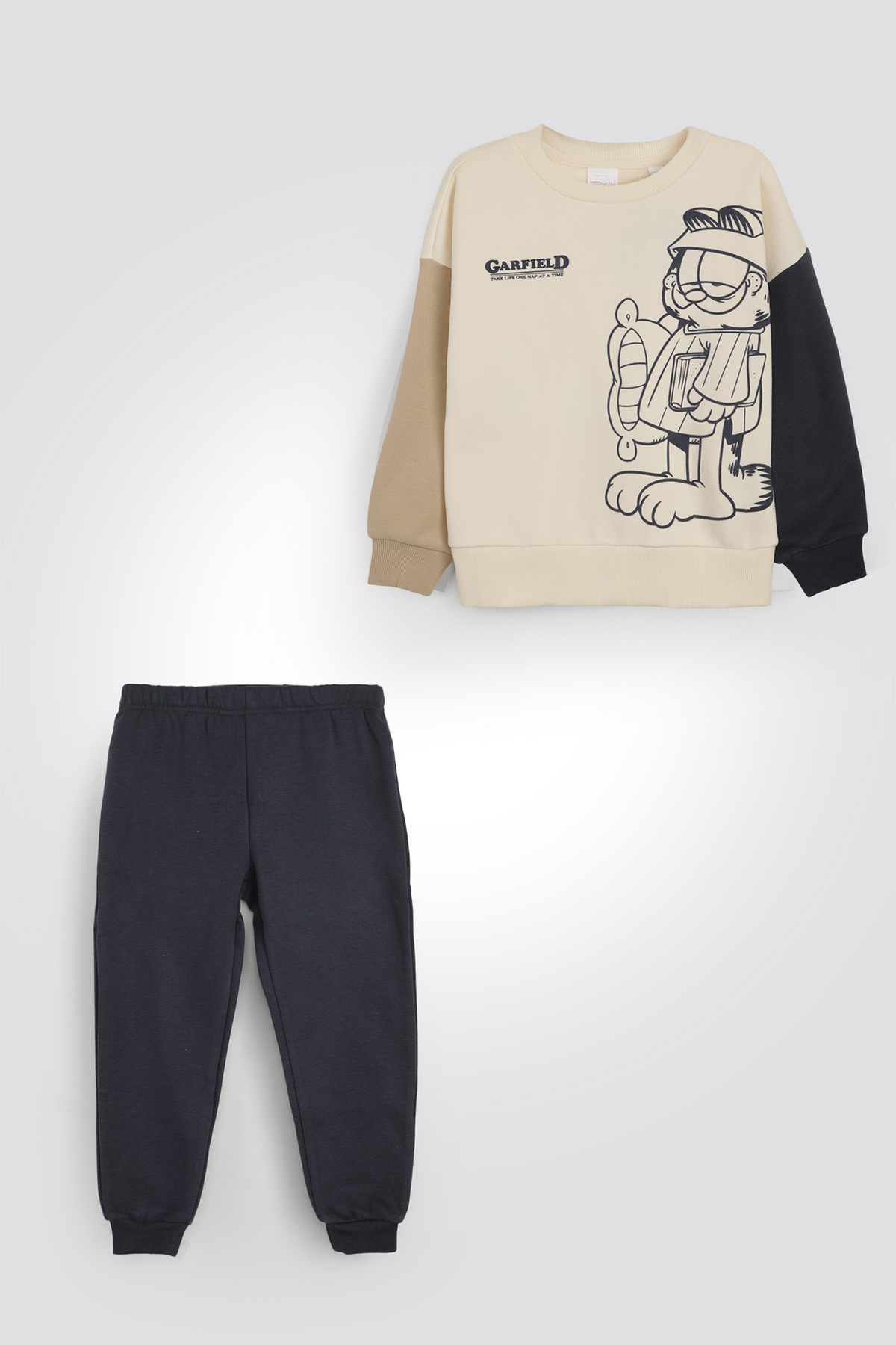 סט פיג'מה פוטר גארפילד | דלתא