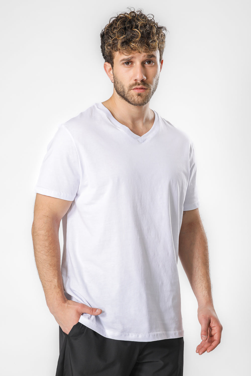 זוג חולצות V NECK לגבר