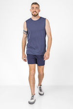 מכנסי ריצה קצרים לגבר בצבע נייבי - MASHBIR//365