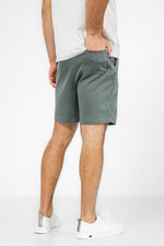 מכנסיים קצרים לגבר בצבע ירוק - MASHBIR//365