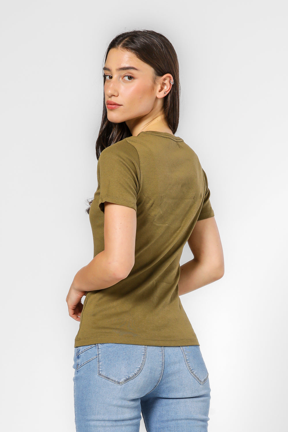 מארז שתי גופיות צווארון V