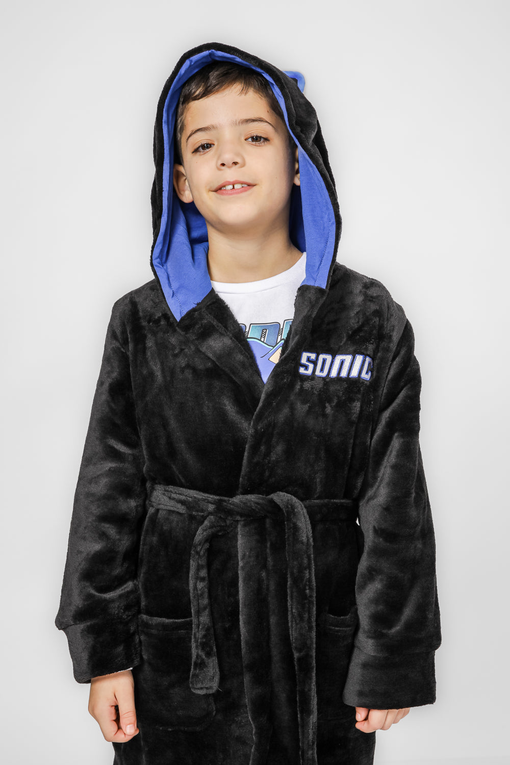 חלוק לילדים סוניק בצבע שחור