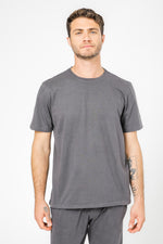 סט פיג'מת לגבר מעבר בצבע אפור