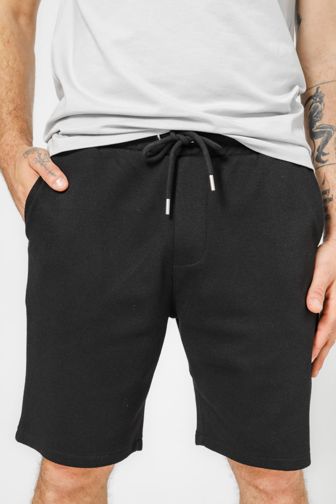 מכנסי פיקה קצרים לגברים