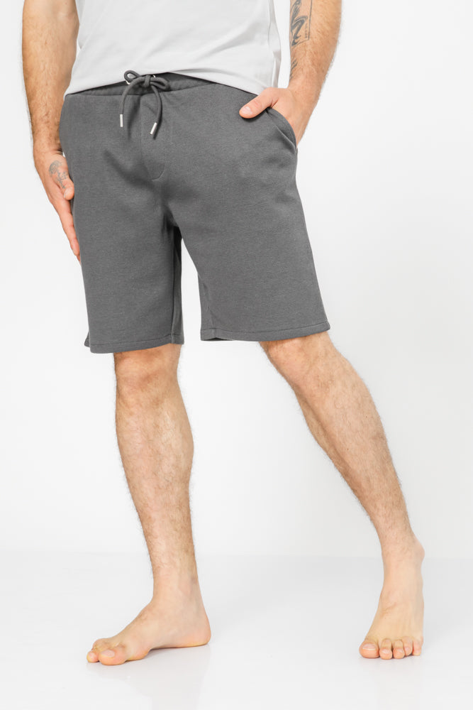 מכנסי פיקה קצרים לגבר בצבע ירוק זית