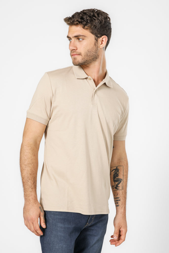 חולצת פולו בצבע חאקי