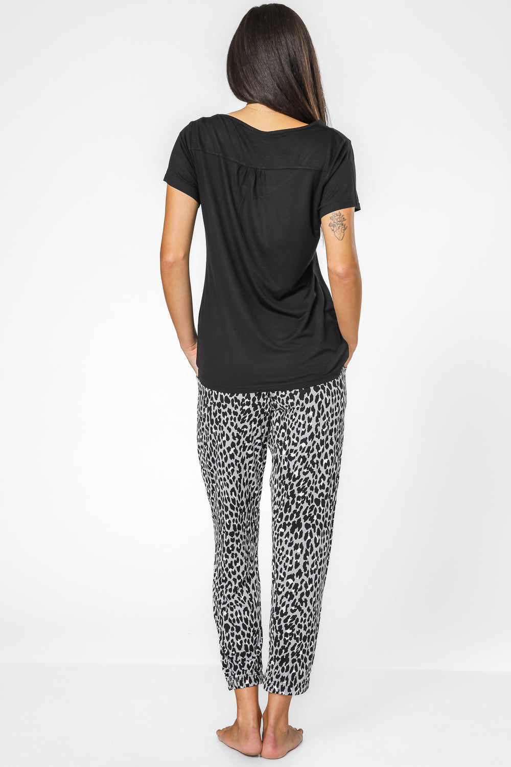 פיג'מה ארוכה מנומרת אפורה