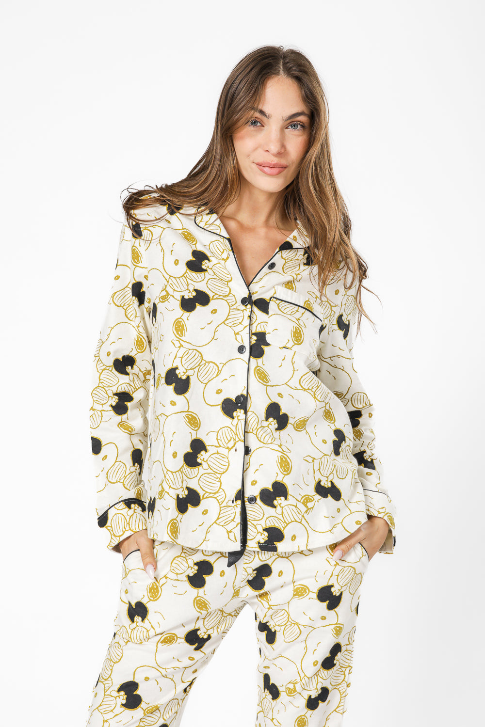 פיג'מה מכופתרת סנופי