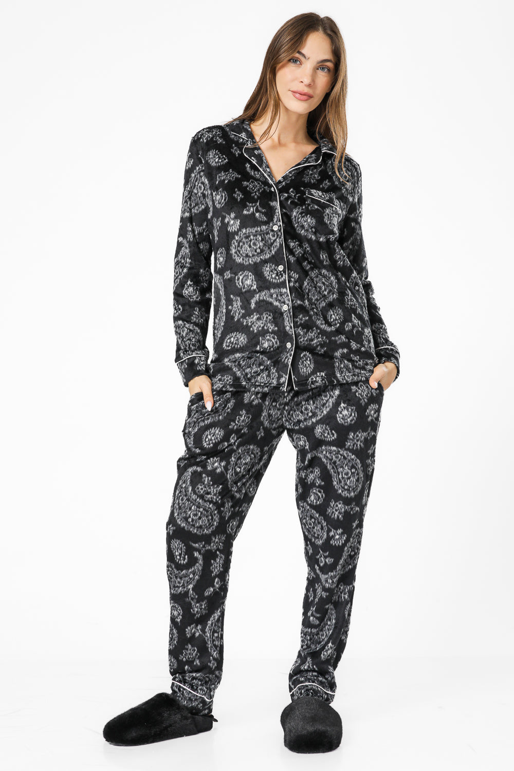 סט פיג'מה מכופתרת בהדפס פרחוני