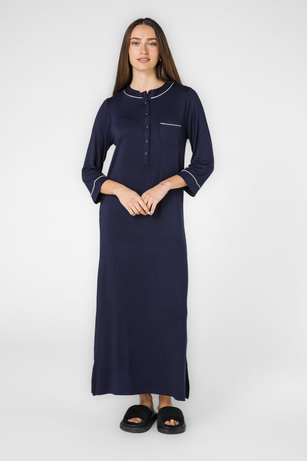 כותונת לילה בגזרת 3/4