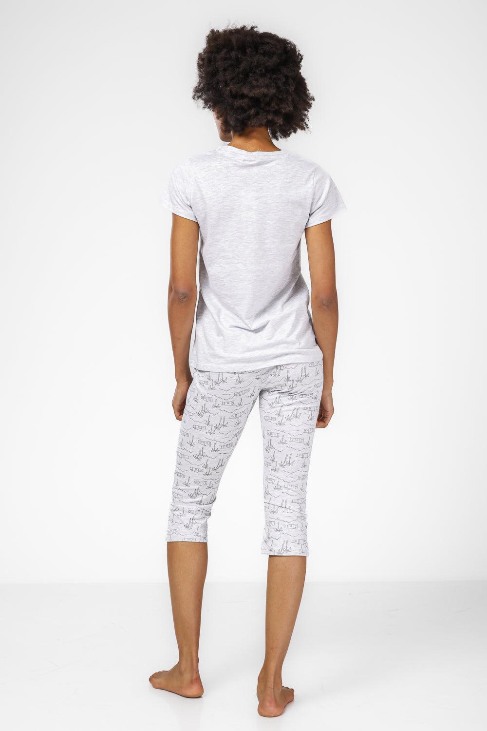 סט פיג'מה 3/4 בהדפס דקלים בצבע אפור - MASHBIR//365