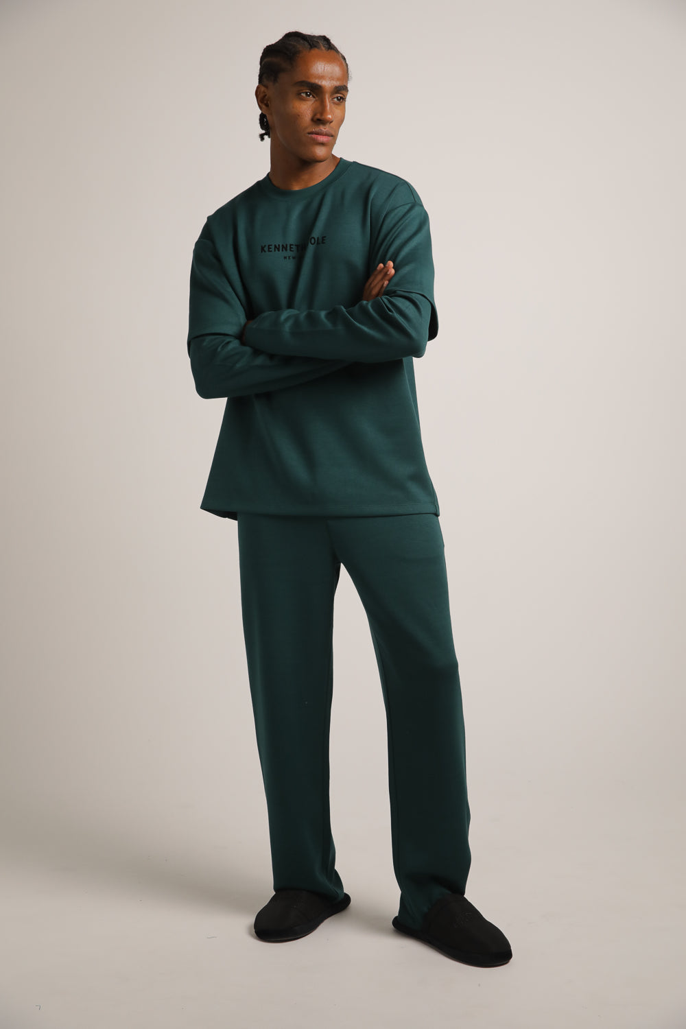 מכנסי טרנינג בגזרה ישרה | קנת קול