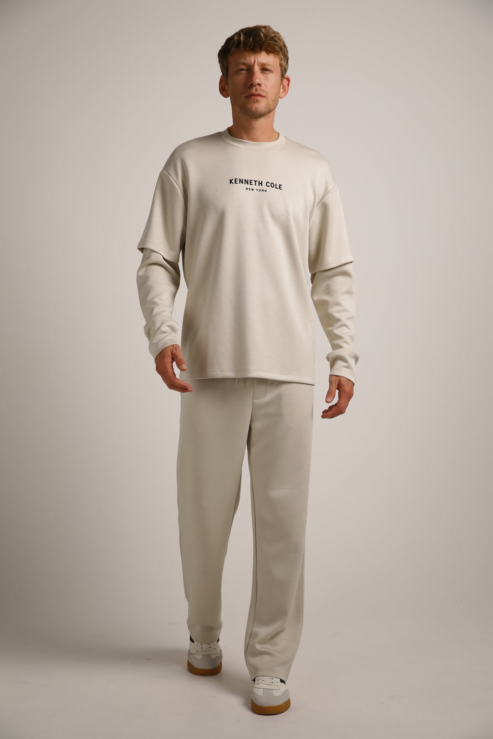 מכנסי טרנינג בגזרה ישרה | קנת קול