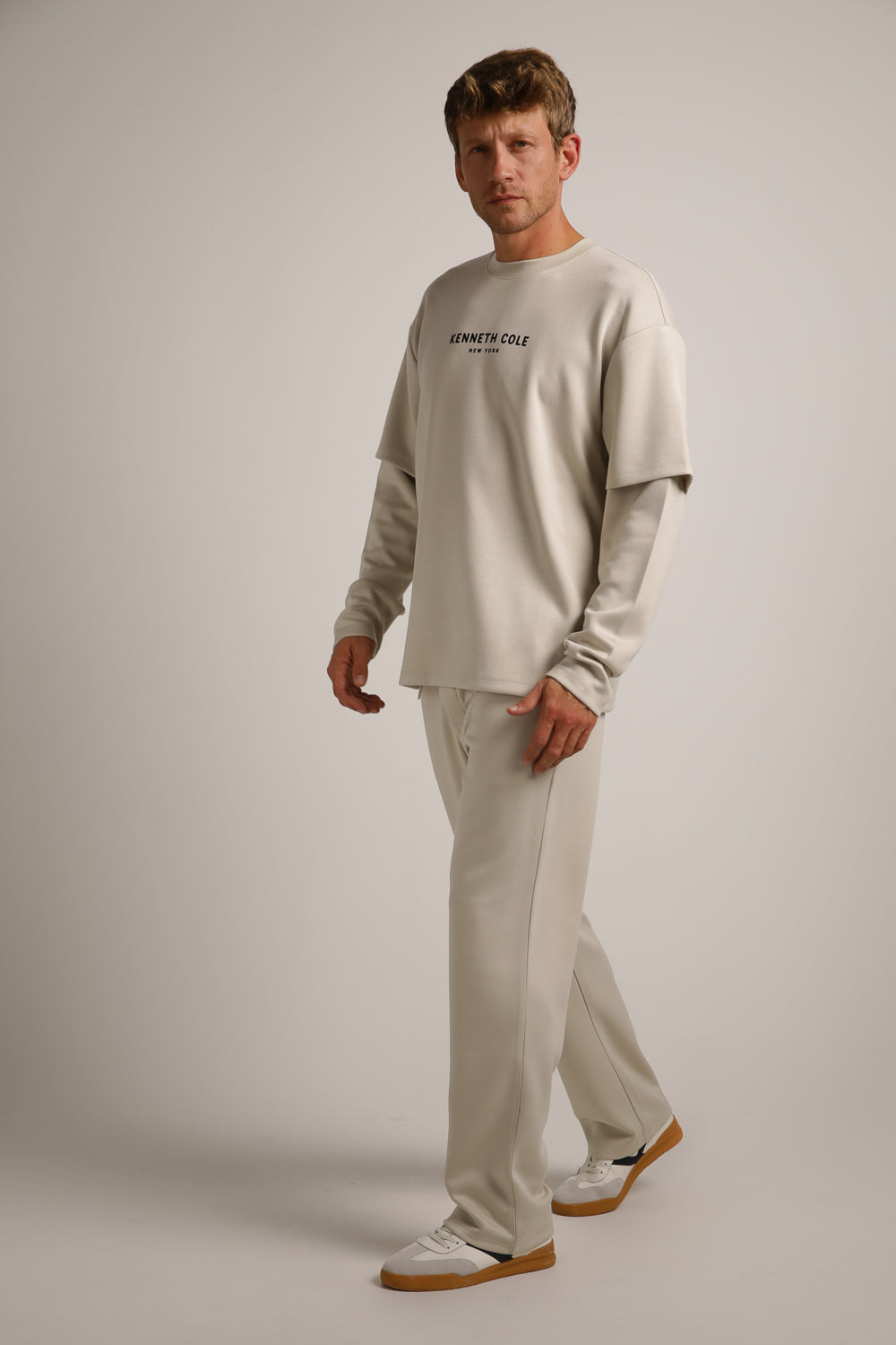 מכנסי טרנינג בגזרה ישרה | קנת קול