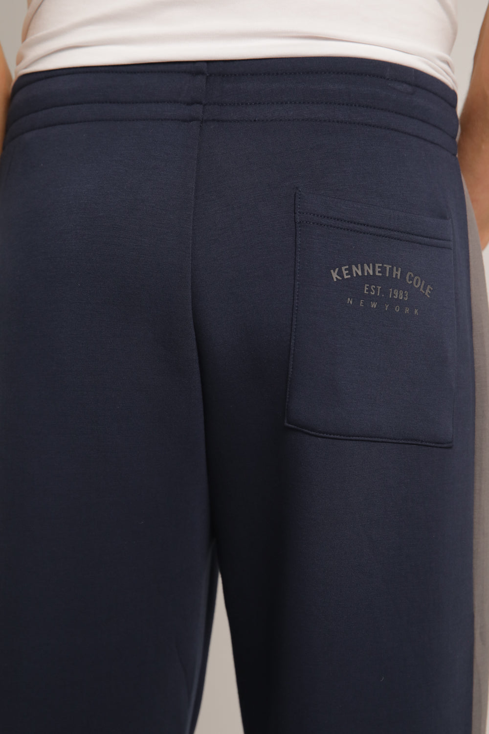 מכנסי טרנינג עם פסי צד | קנת קול