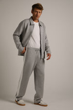 מכנסי טרנינג עם פסי צד | קנת קול