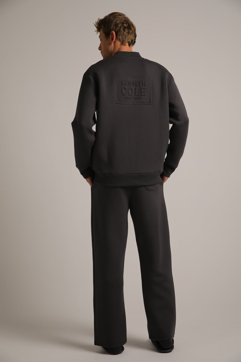 ג'קט עם כפתורים ולוגו מובלט | קנת קול