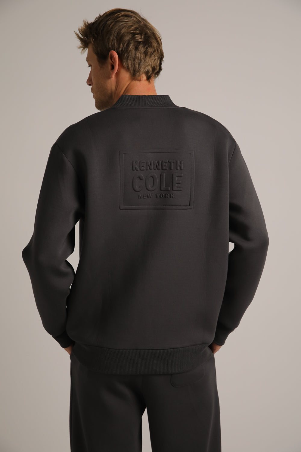 ג'קט עם כפתורים ולוגו מובלט | קנת קול