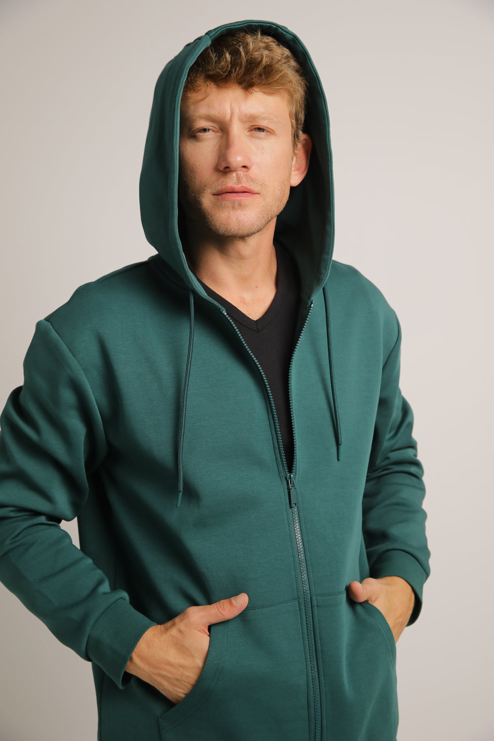 סווטשירט עם קפוצ'ון מבד אינטרלוק | קנת קול