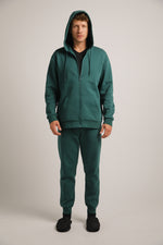 מכנסי טרנינג עם סיומת צרה | קנת קול