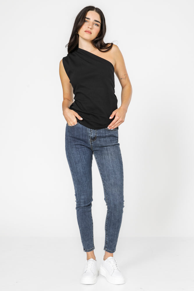 מכנסי גינס מותן רלקס בצבע כחול