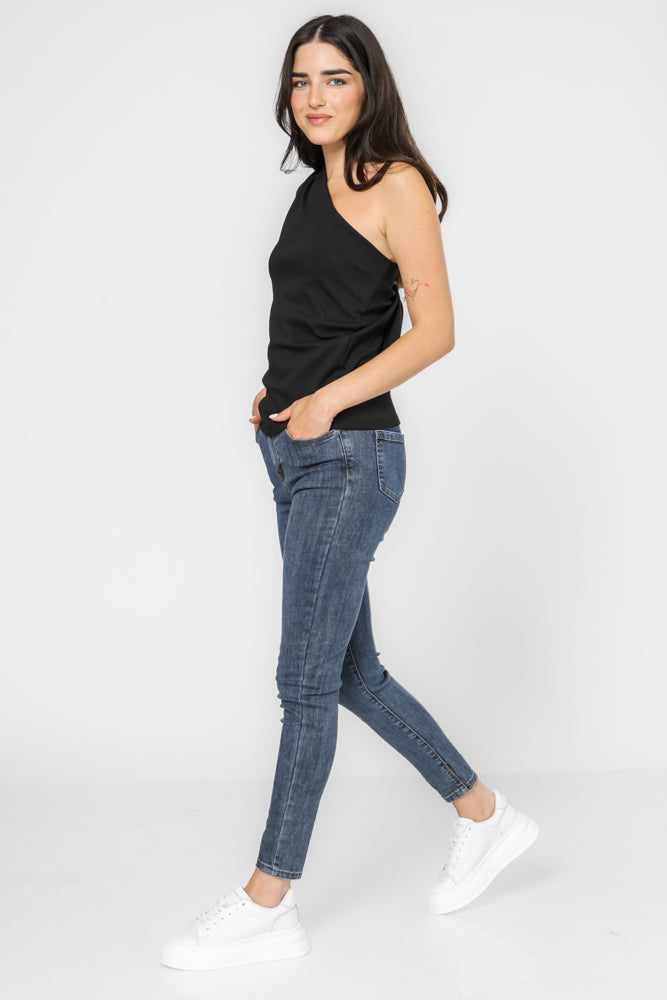 מכנסי גינס מותן רלקס בצבע כחול