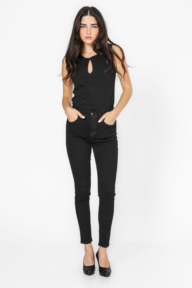 ג'ינס מותן רלקס בצבע שחור