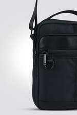 תיק צד לגבר בצבע נייבי - MASHBIR//365