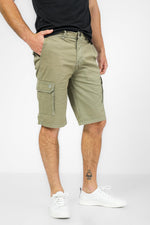 מכנסי ברמודה CLASSIC בצבע ירוק זית - MASHBIR//365