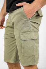 מכנסי ברמודה CLASSIC בצבע ירוק זית - MASHBIR//365