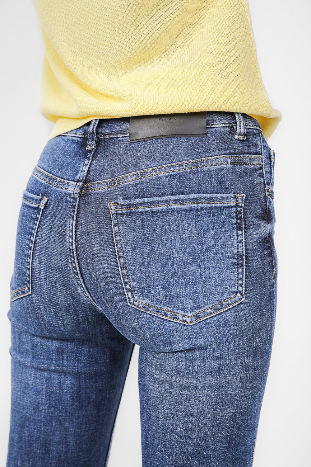 ג'ינס פדלפון בצבע MED BLUE - MASHBIR//365