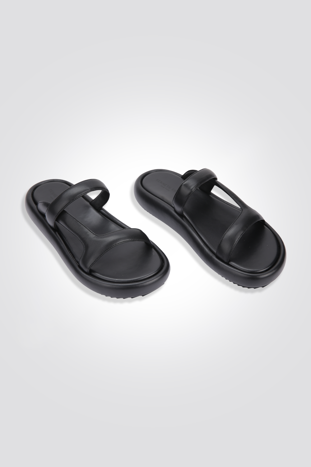 כפכף סליידר רצועות לנשים בצבע שחור