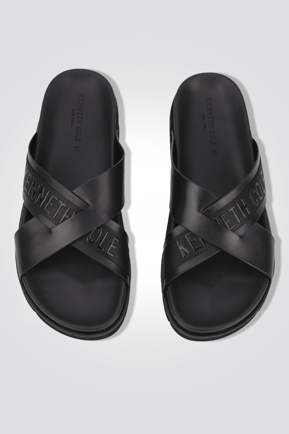 כפכפים לגבר KENNETH COLE בצבע שחור - MASHBIR//365