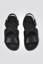 סנדלים לגבר בצבע שחור - MASHBIR//365