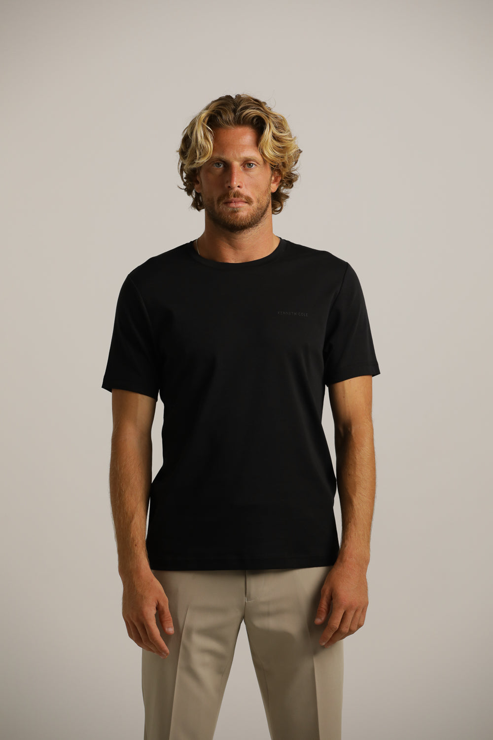 טישירט קצרה ממותגת לגברים | קנת קול