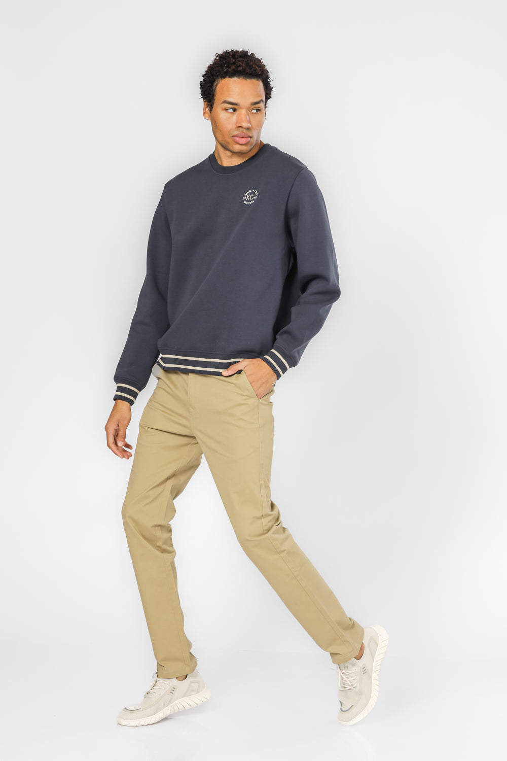 מכנסי צ'ינו קלאסיים לגברים | קנת קול