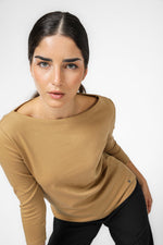 טישירט צווארון סירה | קנת קול