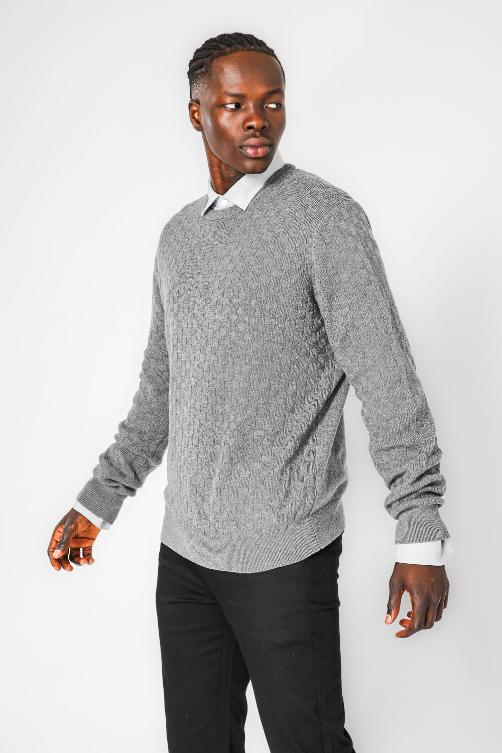 סריג טקסטורה קריס קרוס בצבע אפור