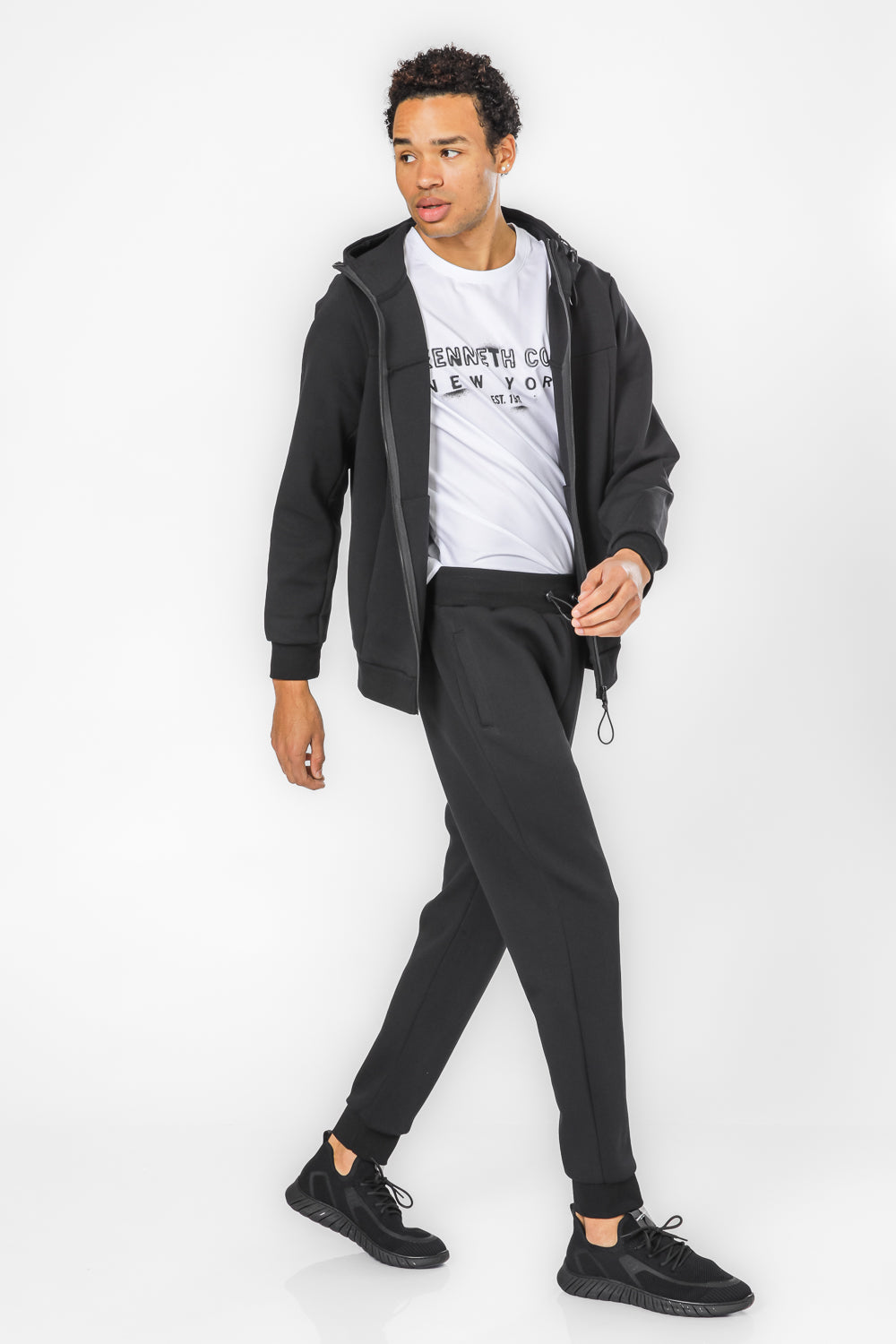 מכנסי טרנינג קרגו שחור