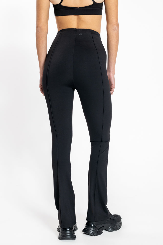 טייץ לנשים Flared בצבע שחור